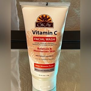 Okay Vitamin C Facial Wash Balances &
Moisturizes Skin Helps Minimize Pores 6 oz